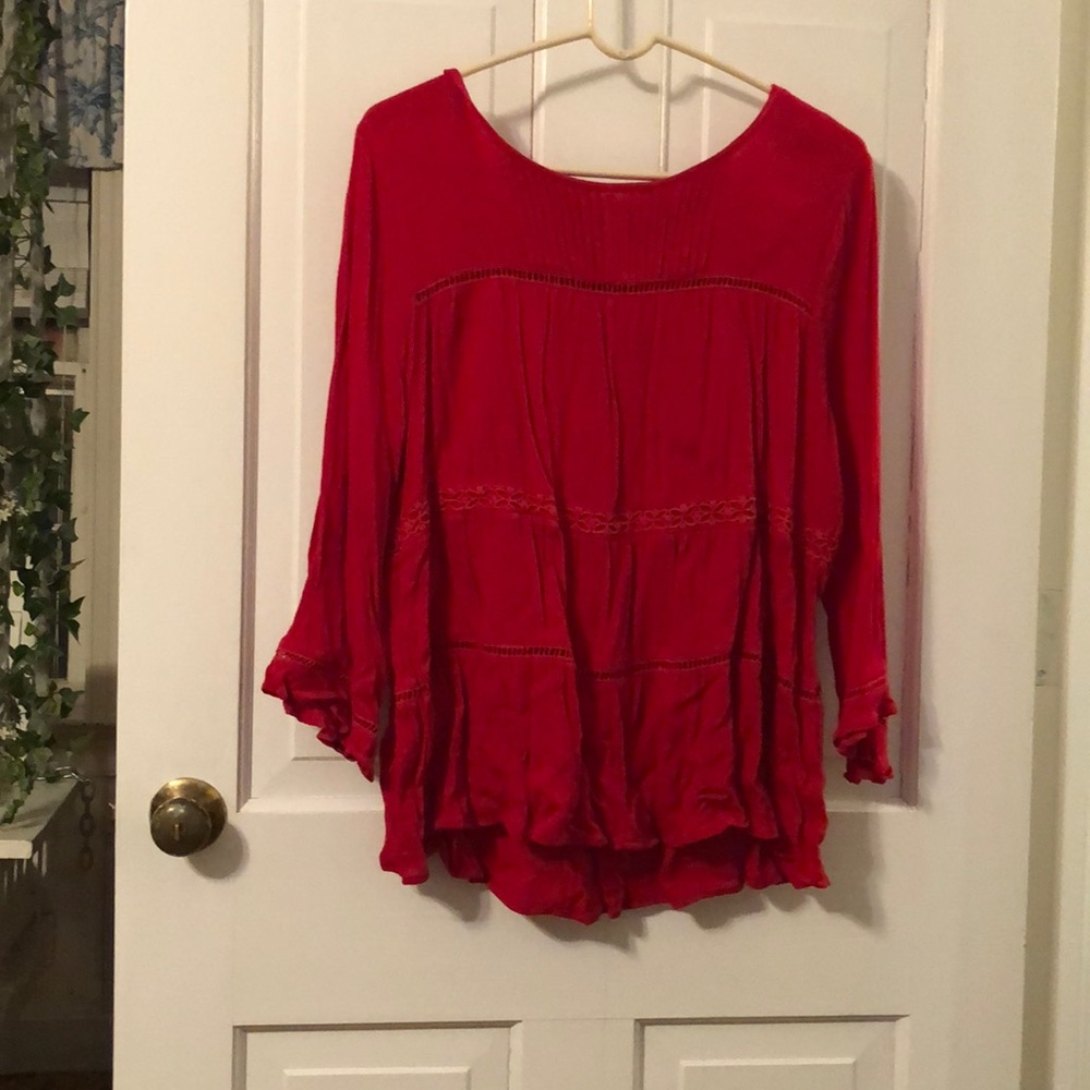 NWOT Red New Direction tunic style shirt